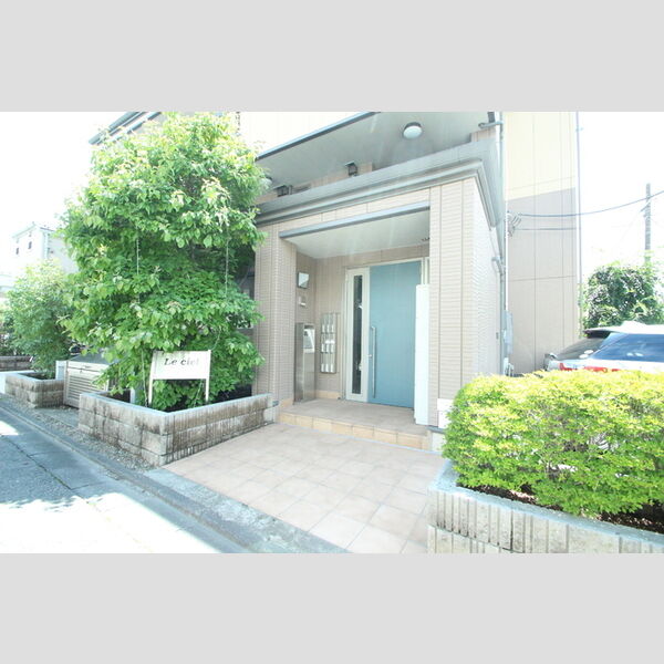 Le ciel201号室 エントランス