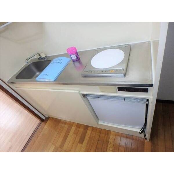 ヴィラ・カミニート0105号室 キッチン