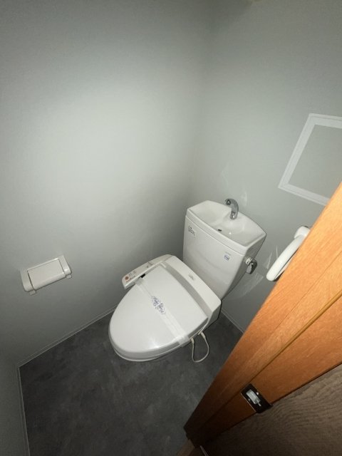 レガリアレジデンス早稲田イクス トイレ