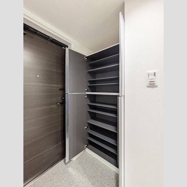 Alivis船橋East.WestEast1102号室 リビング