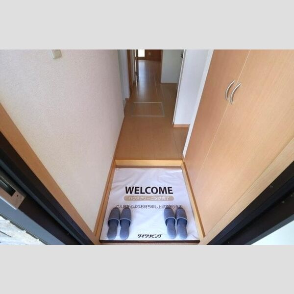 カサベルデ 玄関