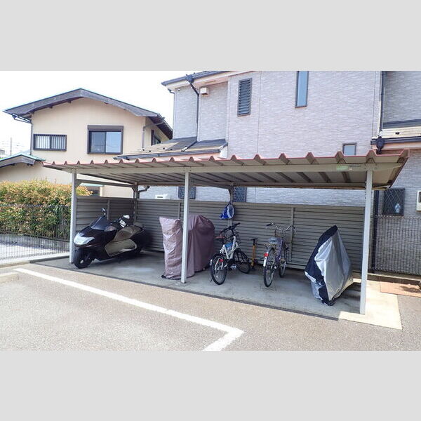 ヴィーブル 駐輪場