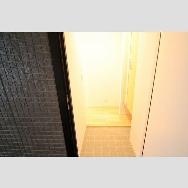 ビバーチェ301号室 玄関