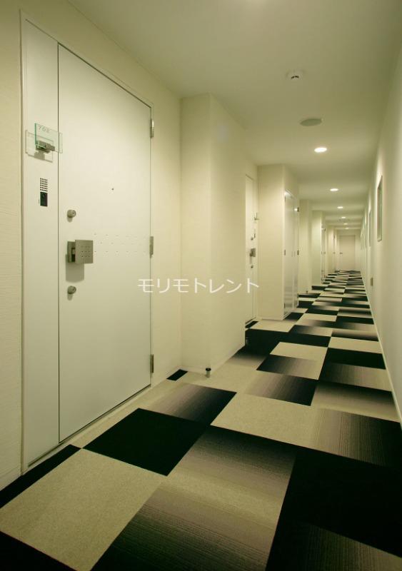 カスタリア麻布十番七面坂5階 内廊下設計