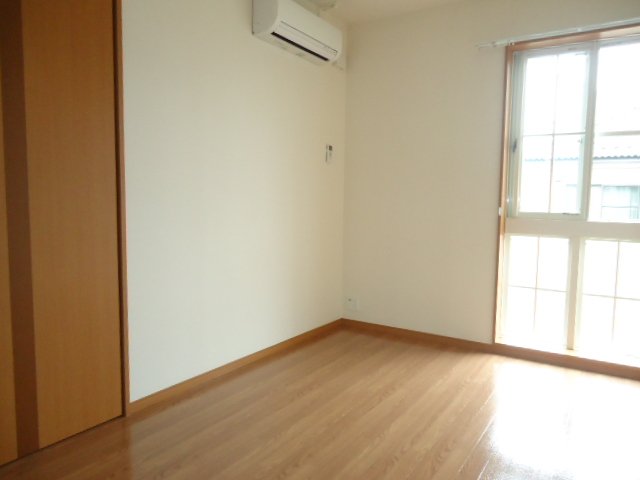 クリエイトⅡ202号室 明るい洋室