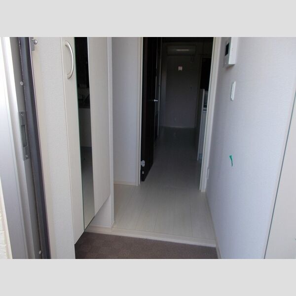 ハイム羽沢十番館 玄関