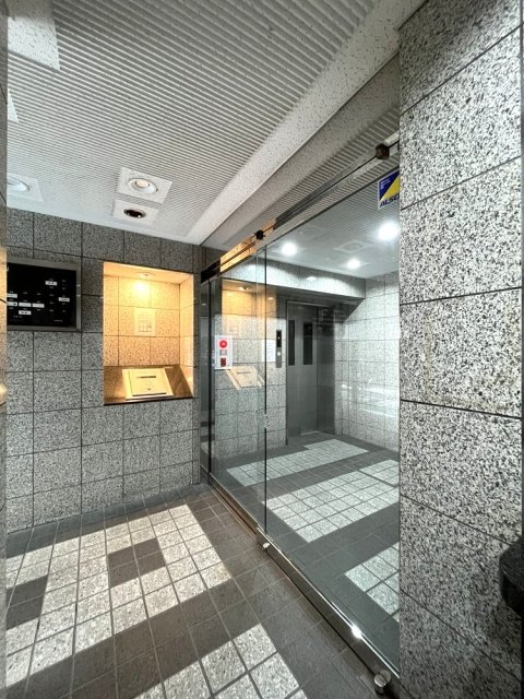 ライオンズマンション東長崎第参 エントランス