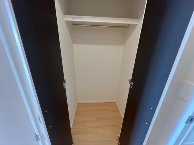 ブルー　スカイ（BLUE SKY） クローゼット