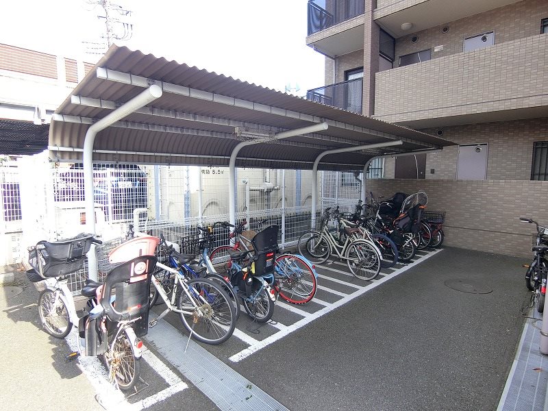 ネオグランデ大倉山 部屋設備