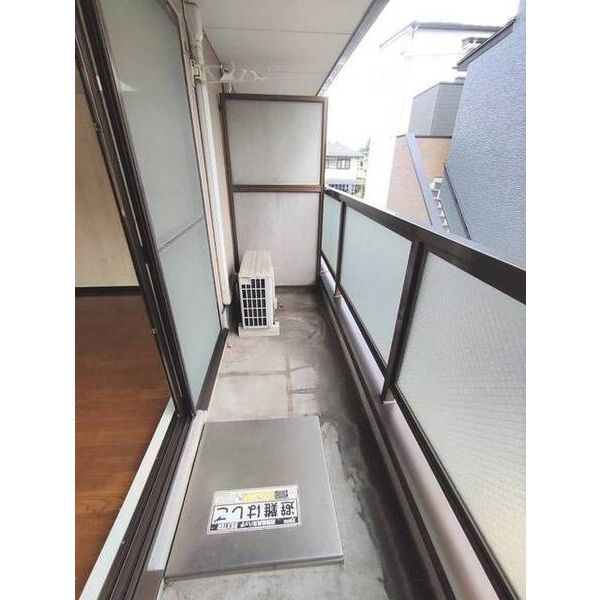 ウィステリアハイツ0205号室 バルコニー