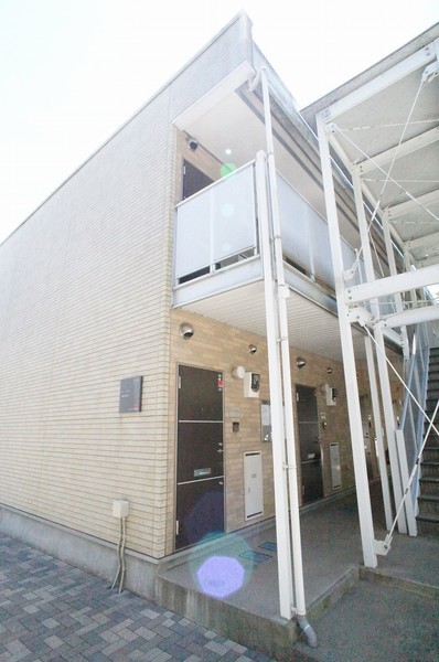 リブリ・クレスト 外観