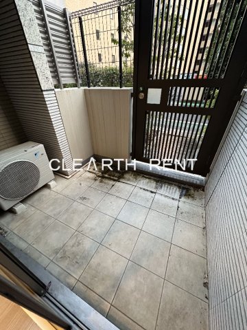 コンシェリア目白 ＴＨＥ ＧＲＡＮＤ ＲＥＳＩＤＥＮＣＥ ☆ちょっとしたバルコニーもついてます☆