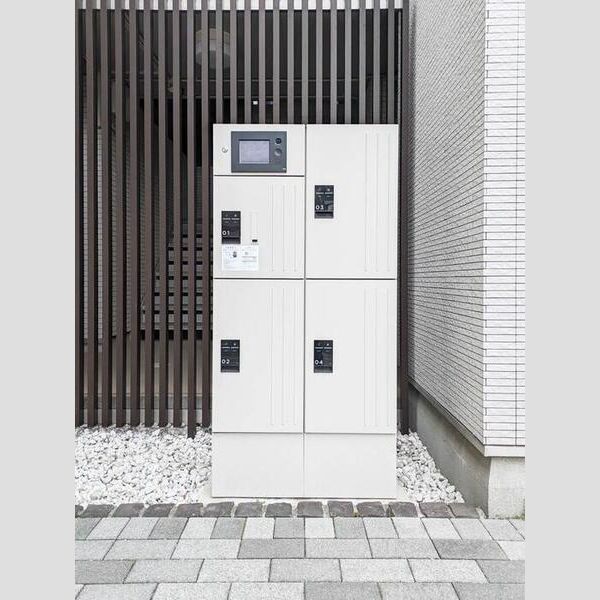 セレニティーステージ205号室 宅配ボックス
