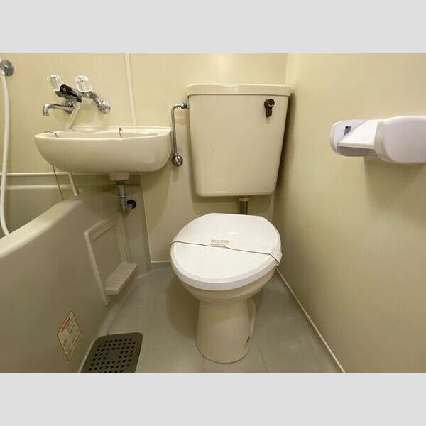 どみいるみずの202号室 202号室　トイレ