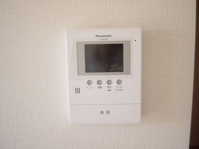 パインテール203号室 ＴＶモニターホン
