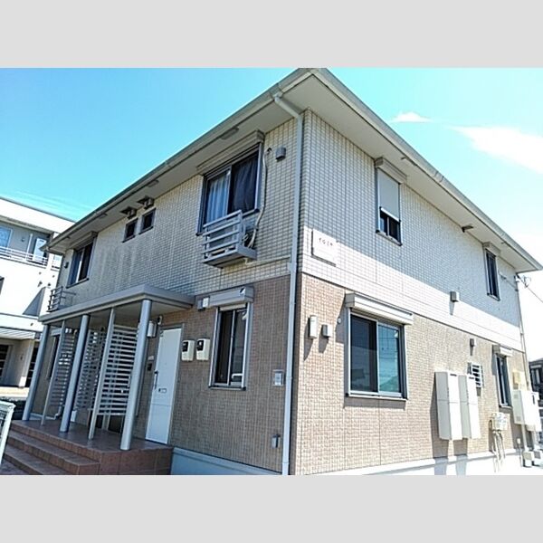 イルミナ102号室 外観