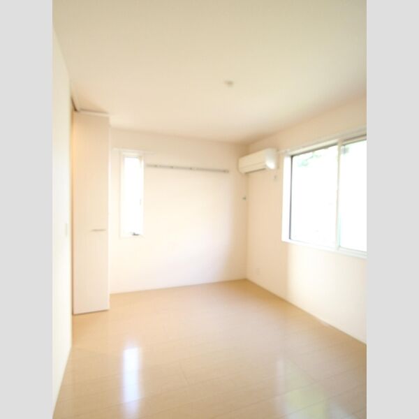 リバーサイドガーデン　B101号室 北側洋室6帖