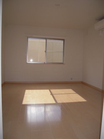 ＳＫガーデン リビング