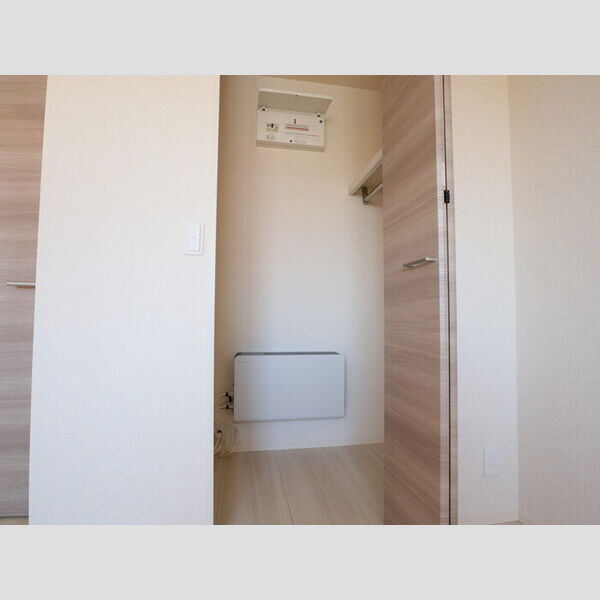 ルミエール205号室 収納