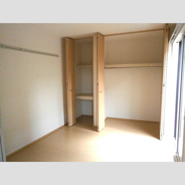 ラッキーベル　A103号室 クローセット