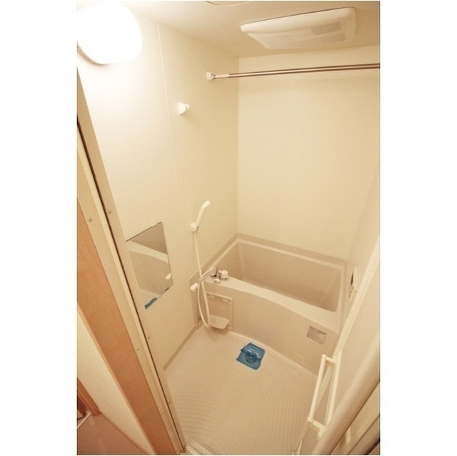 アムール DU MONDEⅠ210号室 お風呂