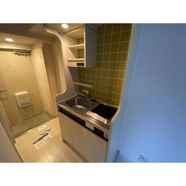 メゾン・ド・アンビアンス0109号室 キッチン