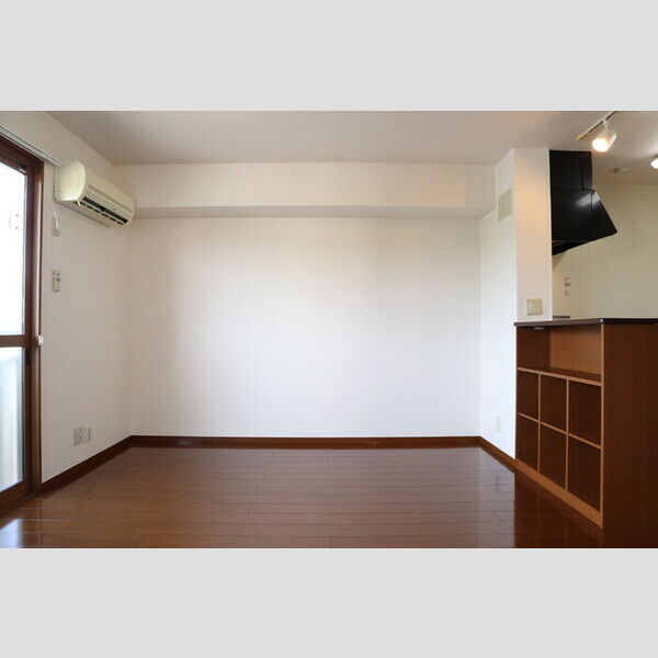 リリー坂下　A/B LDK10.5帖