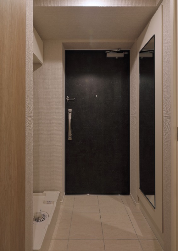 アーバネックス新御徒町駅前6階 玄関