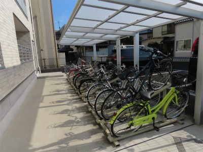 リブリ・グランレーヴ3階 駐車場