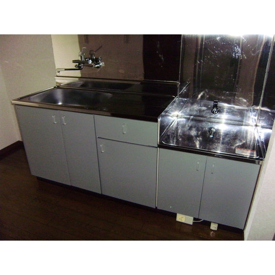 エクセル扇205号室 内観