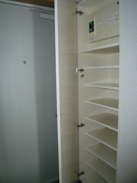 松山堂錦ビル0602号室 下駄箱