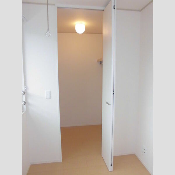 アリエス ウォークインクローゼット