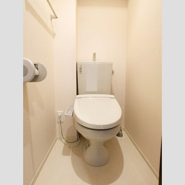 カリーサビラー 温水洗浄暖房便座