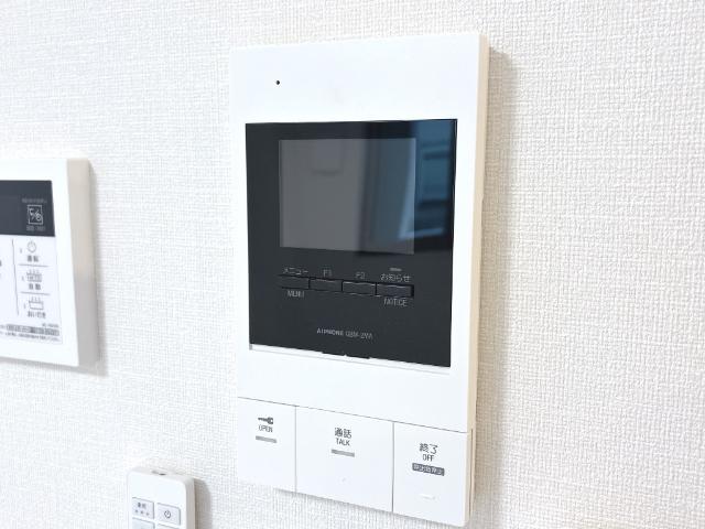 Luminous coat103号室 カメラ付インターホン