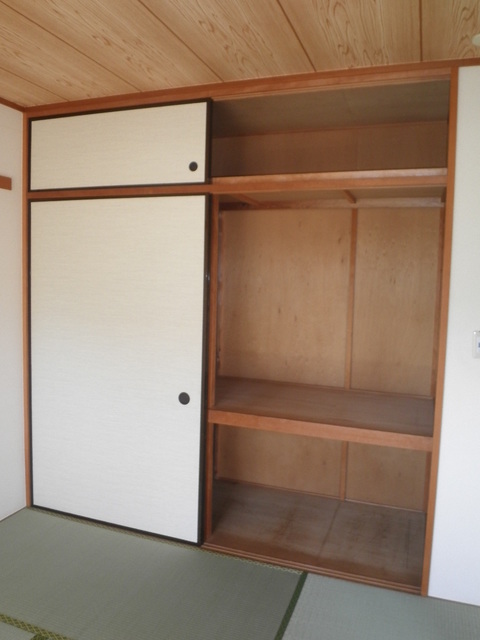 エスポワール三鷹 収納