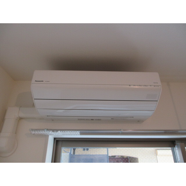 HERON’S NEST 内観