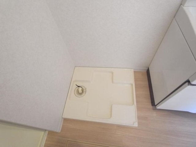 サンクトいずみ1階 室内洗濯機置場