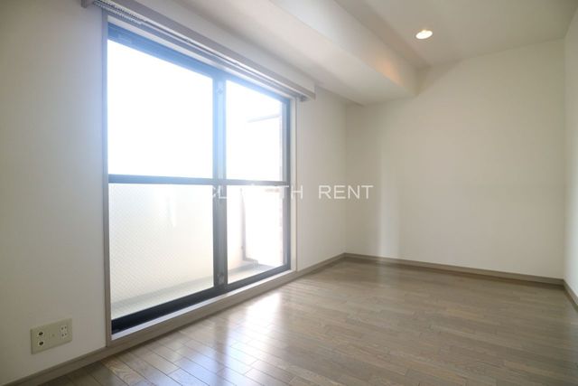 菱和パレス高輪台 南西向きの明るく開放感のある居室