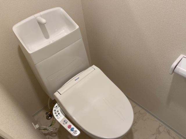 カルマティー~CalmaTi~106号室 トイレ