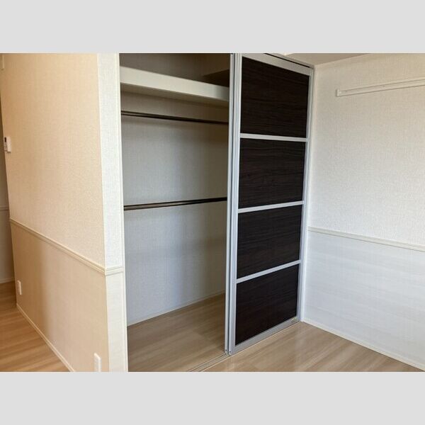 プランタン102号室 収納