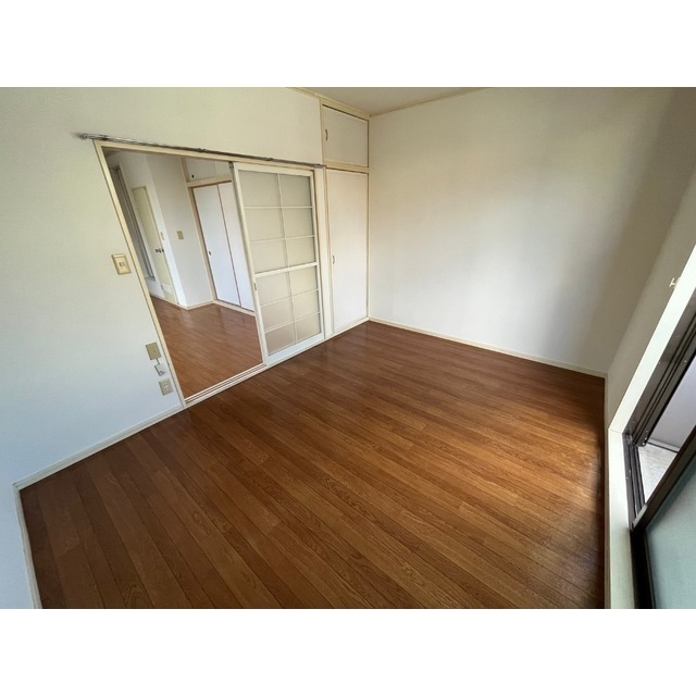 稲丘アームス リビング