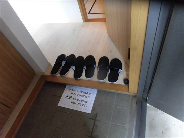 コーポ川名 玄関