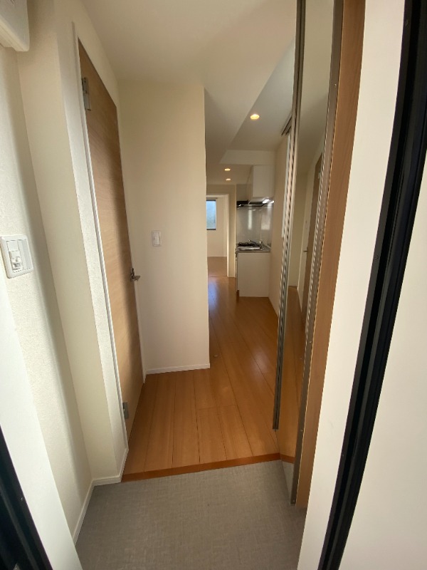 ＢＬＵＥ　ＬＥＡＦ 玄関