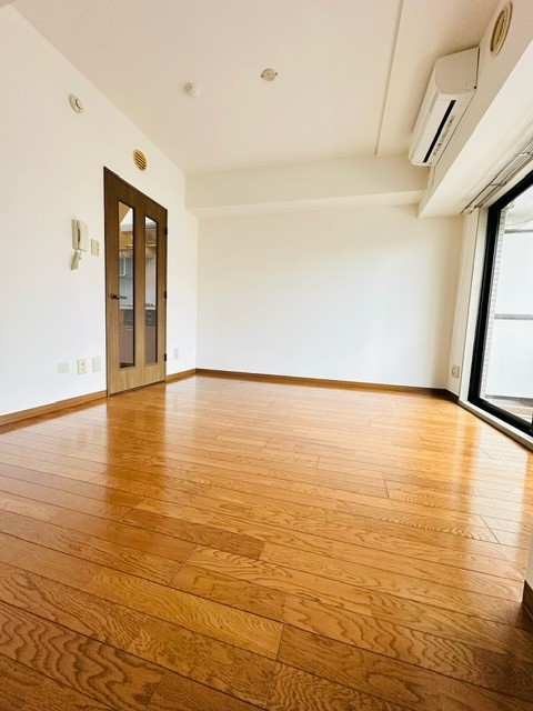 ハチホウハイツ１１ リビング