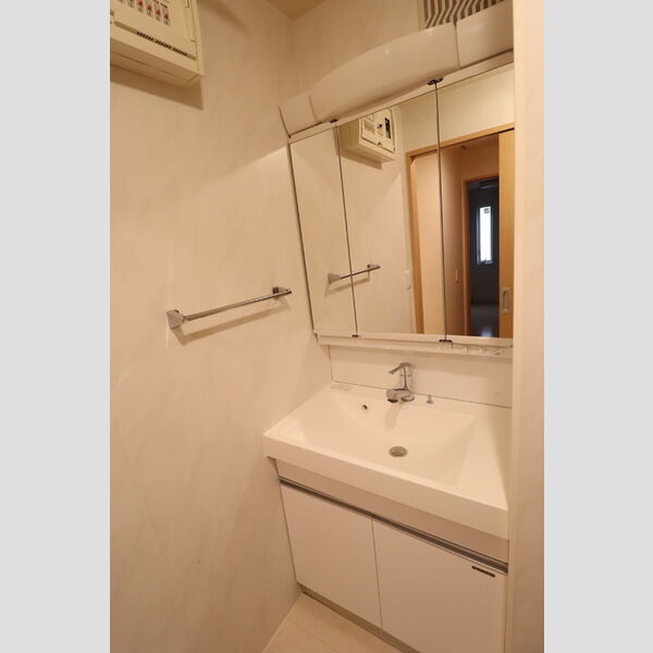 PARK　HILLS　MIYAKO　F 洗髪洗面化粧台