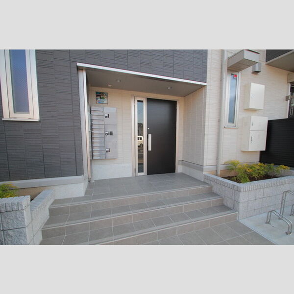 GOLDEN RINGS　12(ゴールデンリングスワンツー) エントランス