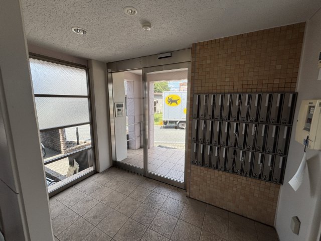 ドエル・ミョウセイ0311号室 エントランス