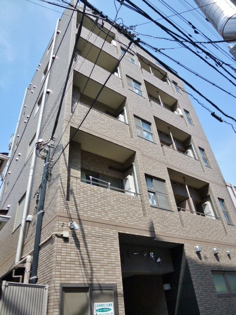 ドミール長沢 外観はタイル貼　東南側