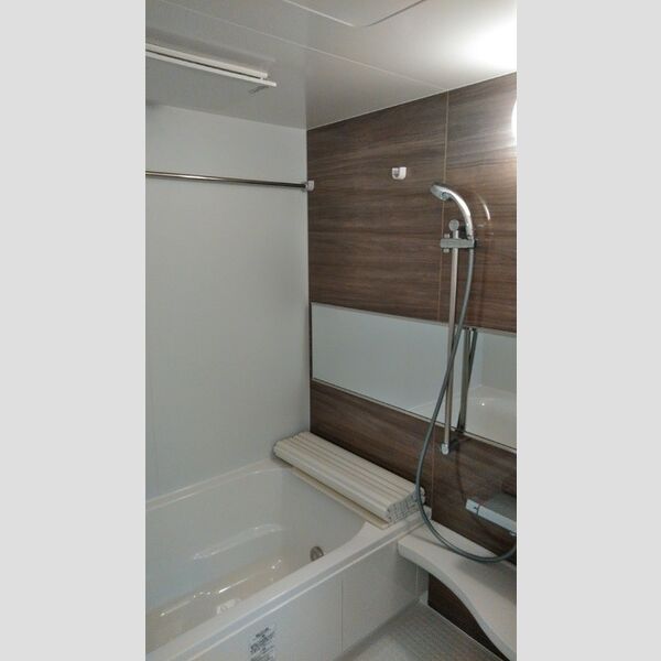 フォレスター303号室 浴室