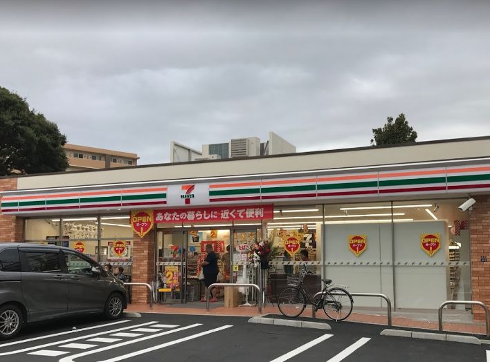 ザ・ガーデン3階 セブンイレブン 板橋仲町店（82m）